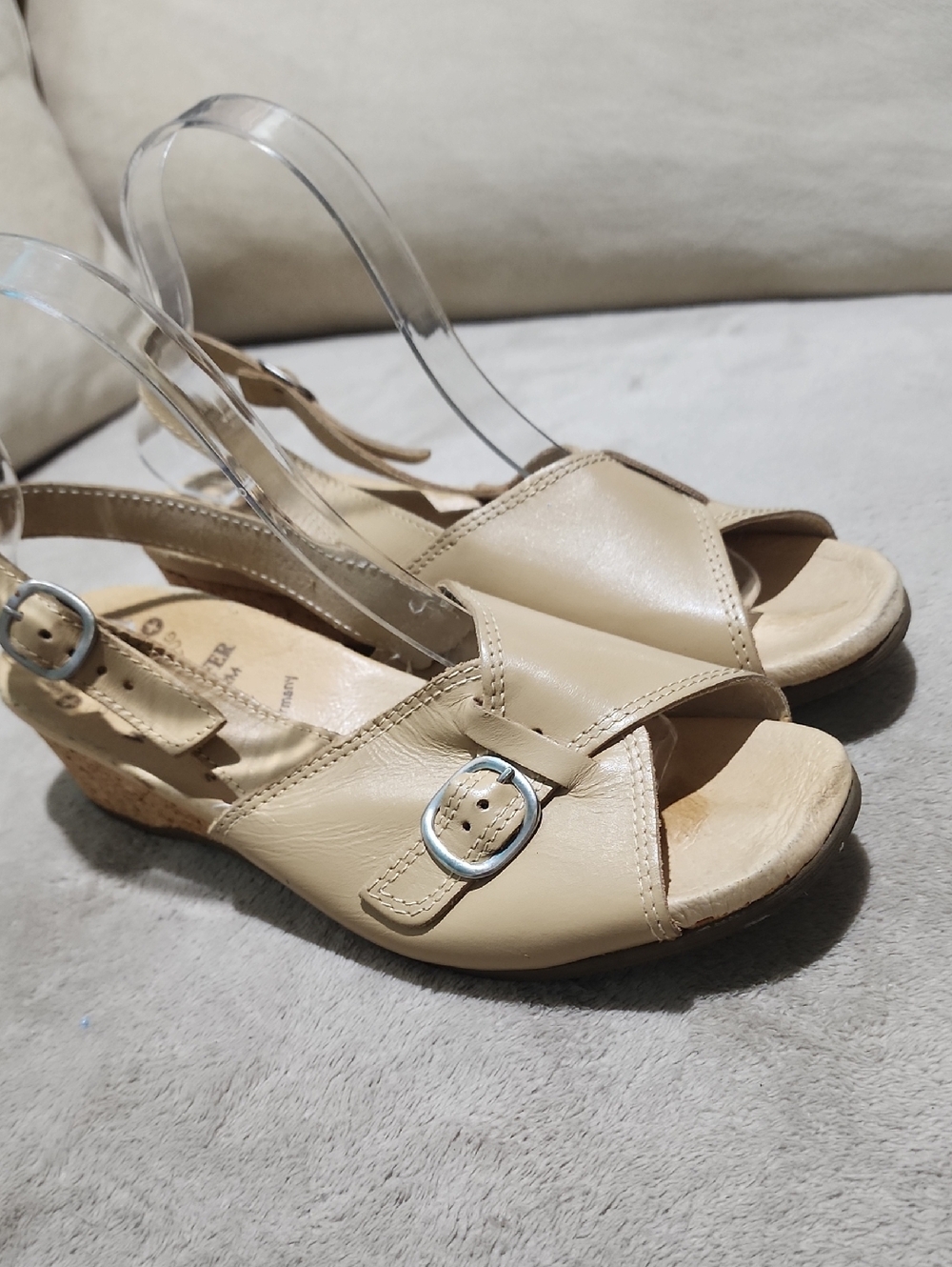WORISHOFER Women's Cream Leather Slingback Wedge Sandals